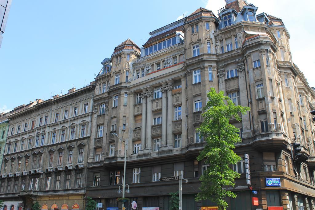 布达佩斯范尼旅馆酒店 外观 照片